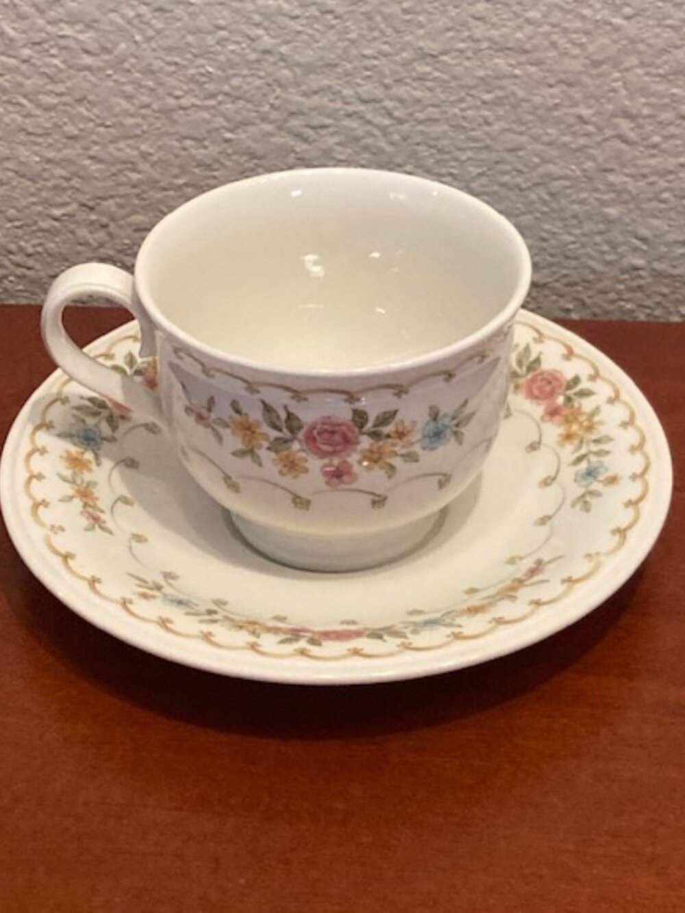 Noritake Verse Tea Cup & Saucer | Floral Pattern | Versatone Bone China